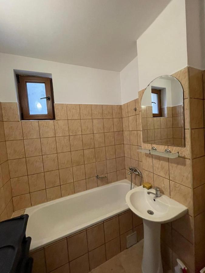 2Br Cosy Apart Сату-Маре Экстерьер фото