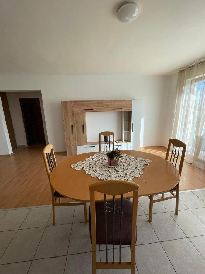 2Br Cosy Apart Сату-Маре Экстерьер фото
