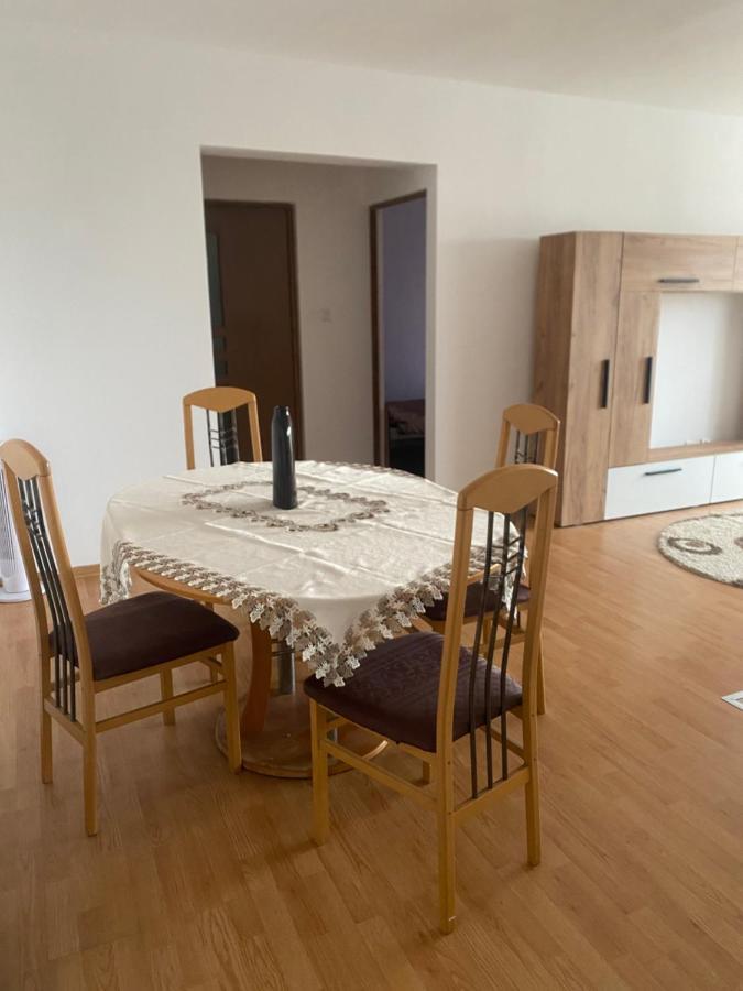 2Br Cosy Apart Сату-Маре Экстерьер фото